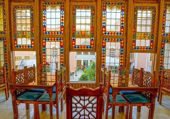 رستوران اقامتگاه سنتی میناس اصفهان